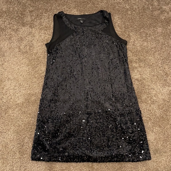 Short black Dress - Picture 1 of 6